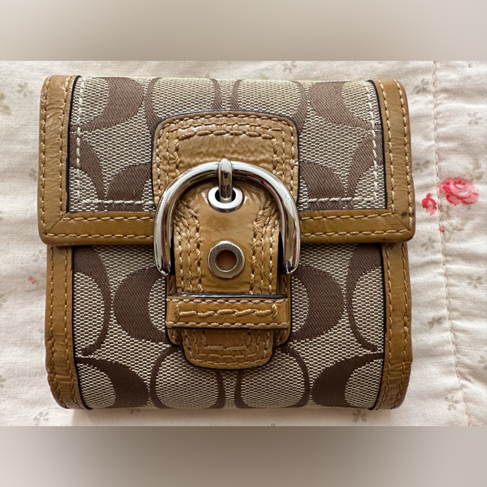 Coach ladies wallet
